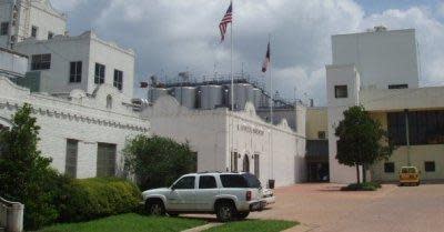 Spoetzl Brewery logo